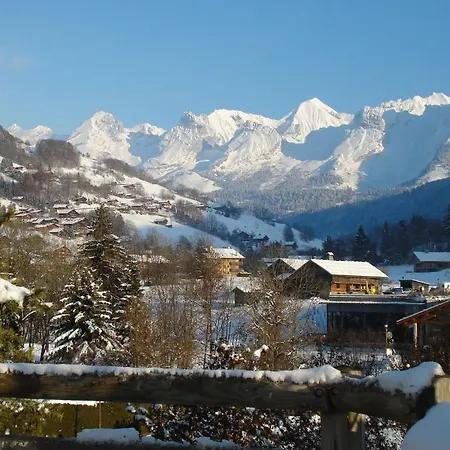 Auberge Camelia 2* Aviernoz