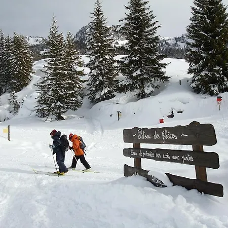 Szálloda Auberge Camelia Aviernoz